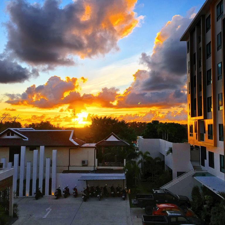 Happy Place Phuket Dış mekan fotoğraf