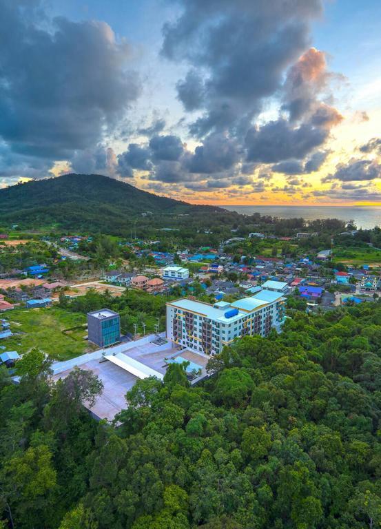 Happy Place Phuket Dış mekan fotoğraf